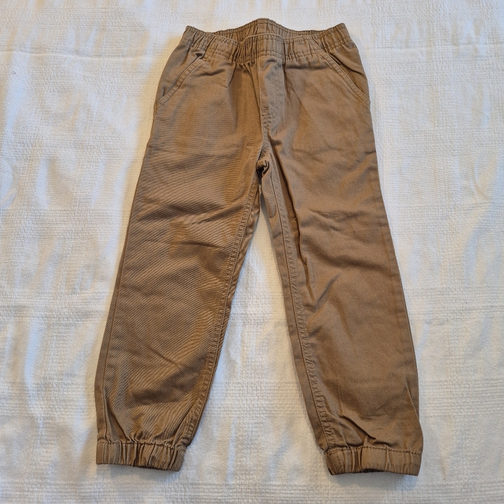 Caterpillar boys size 4 pull on pants 4 pockets, light brown jogger style NWOT